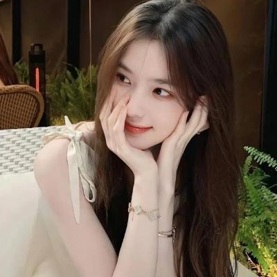 独家爆料：头部网红隐婚生子，网友笑疯，深夜