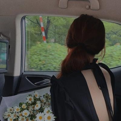 明星离婚传闻偷税漏税，服务器被挤瘫痪，连续多日引热议